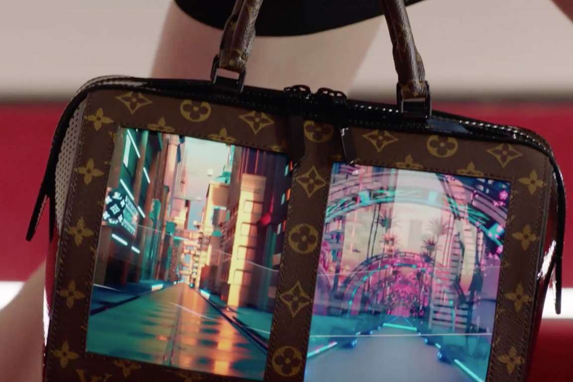 Louis Vuitton представил роскошную коллекцию сумок с гибкими дисплеями AMOLED