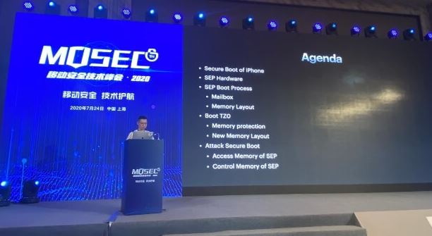 Выступление Pangu, на конференции MOSEC-2020 / © MOSEC-2020 