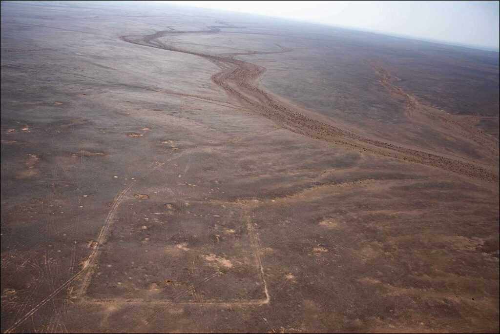 Вид на западный лагерь с северо-востока / ©Michael Fradley et al.