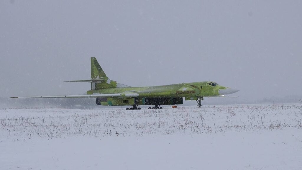 Ту-160М новой постройки / ©ОАК