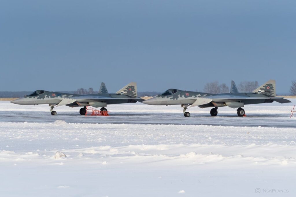 Новые истребители Су-57 / ©NSK Planes